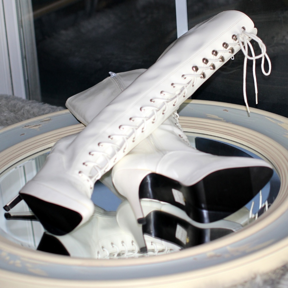 Ultimate Scandal Patent Platform Stiletto Boots - Picture 3 of 8
